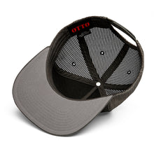 Load image into Gallery viewer, B2W Signature Mesh Snapback